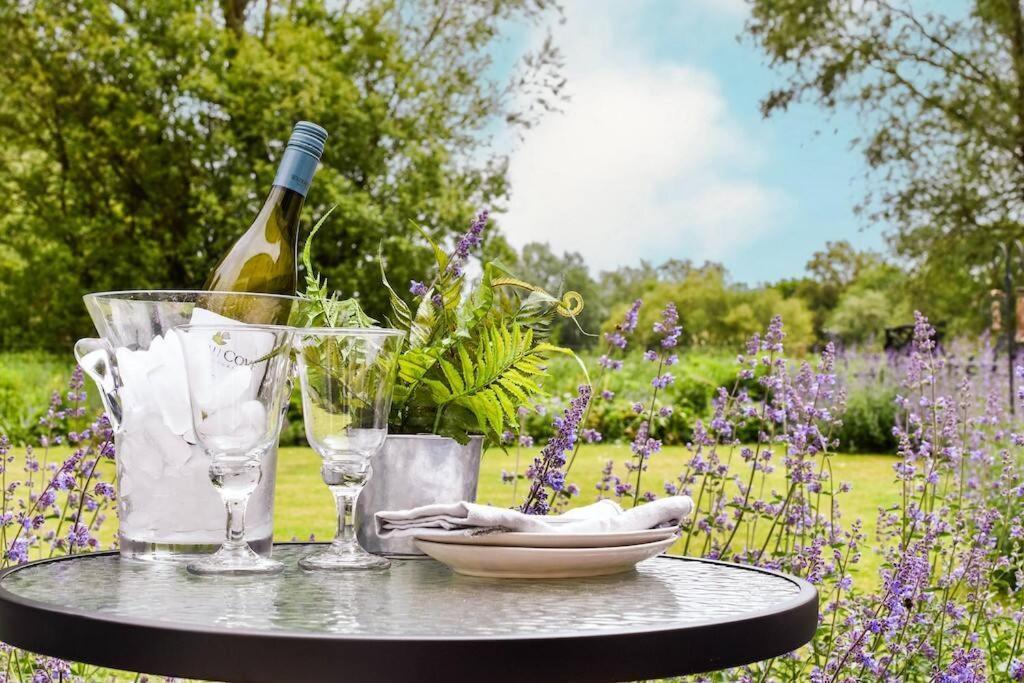 The Hideaway @ Flagham Cottage. Malmesbury Εξωτερικό φωτογραφία