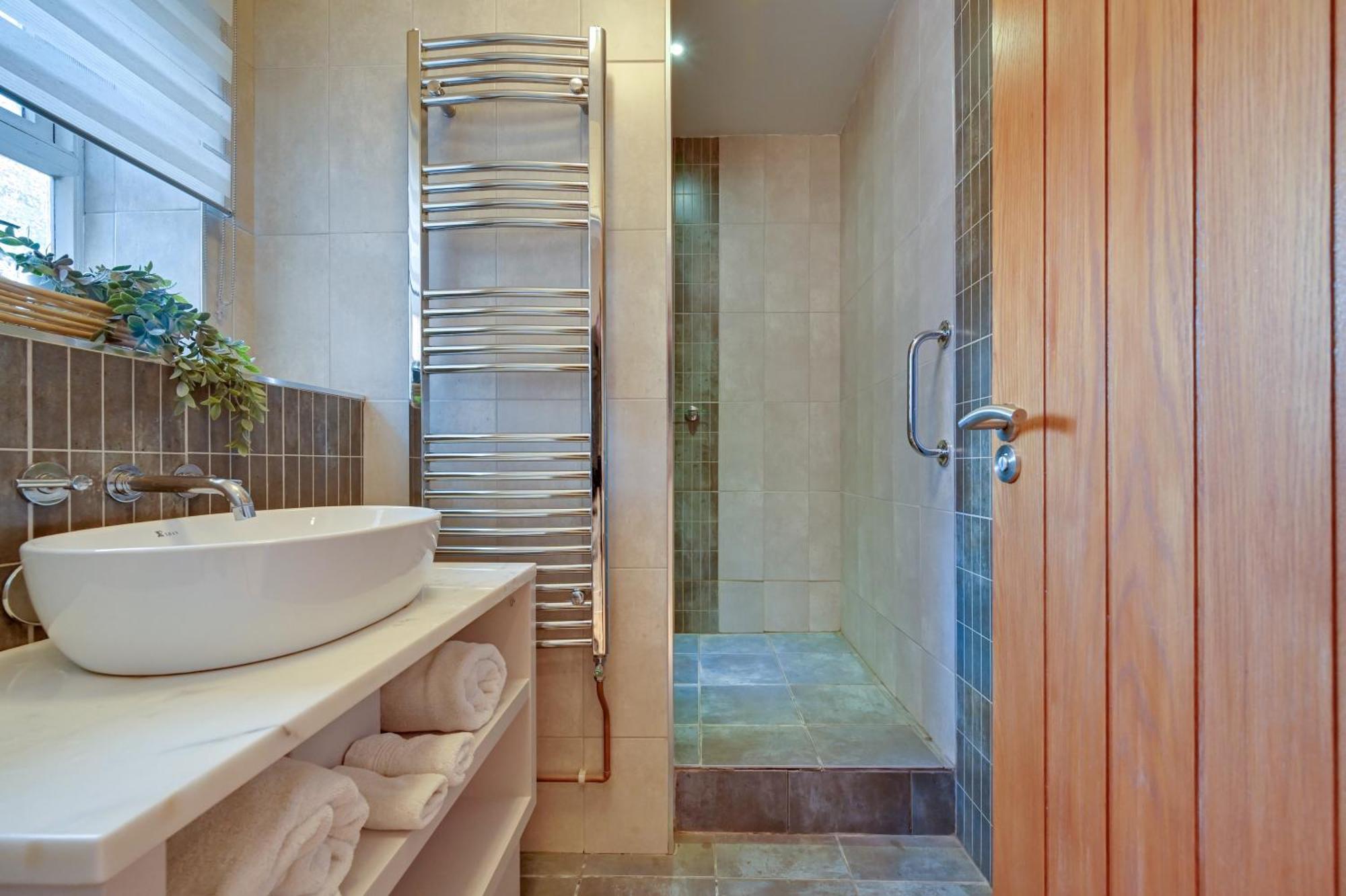 The Hideaway @ Flagham Cottage. Malmesbury Εξωτερικό φωτογραφία